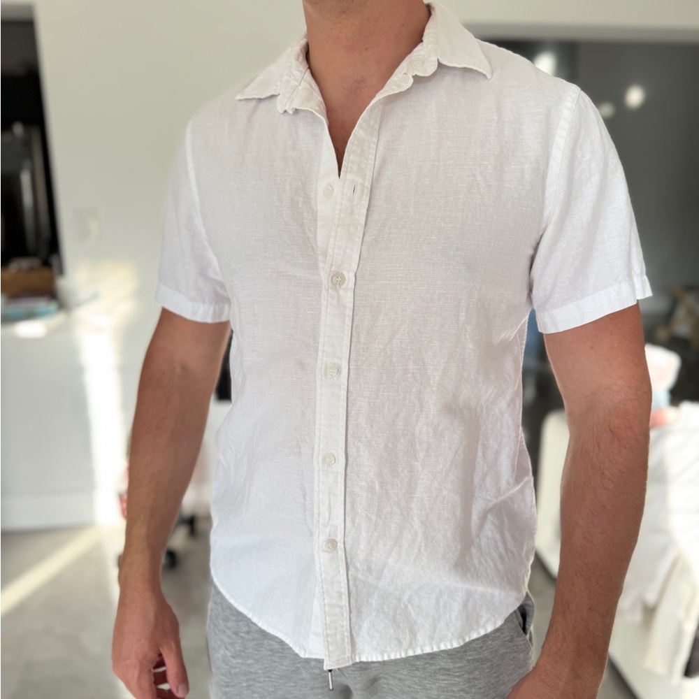 Banana Republic Short Sleeve Shirt